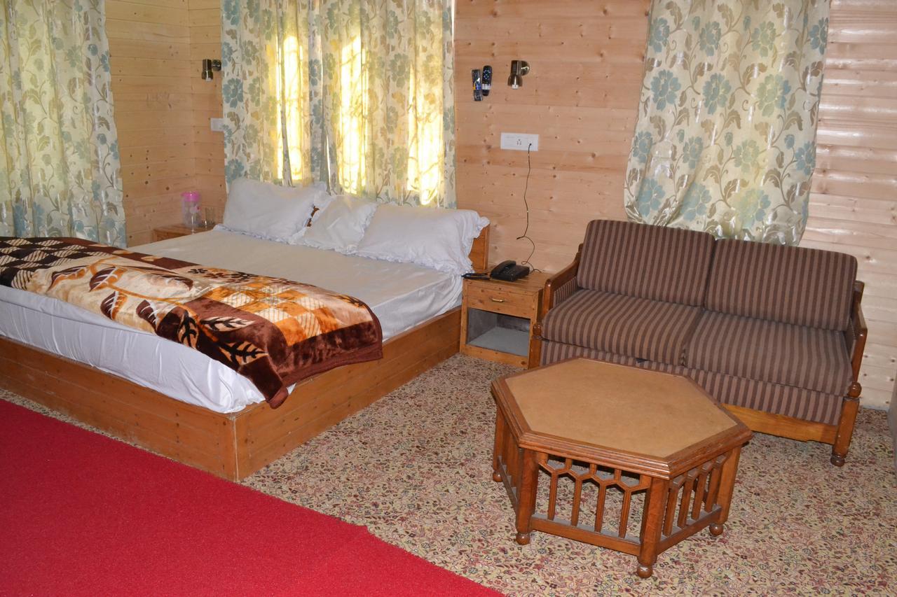 Hotel Grg Residency Srīnagar Dış mekan fotoğraf